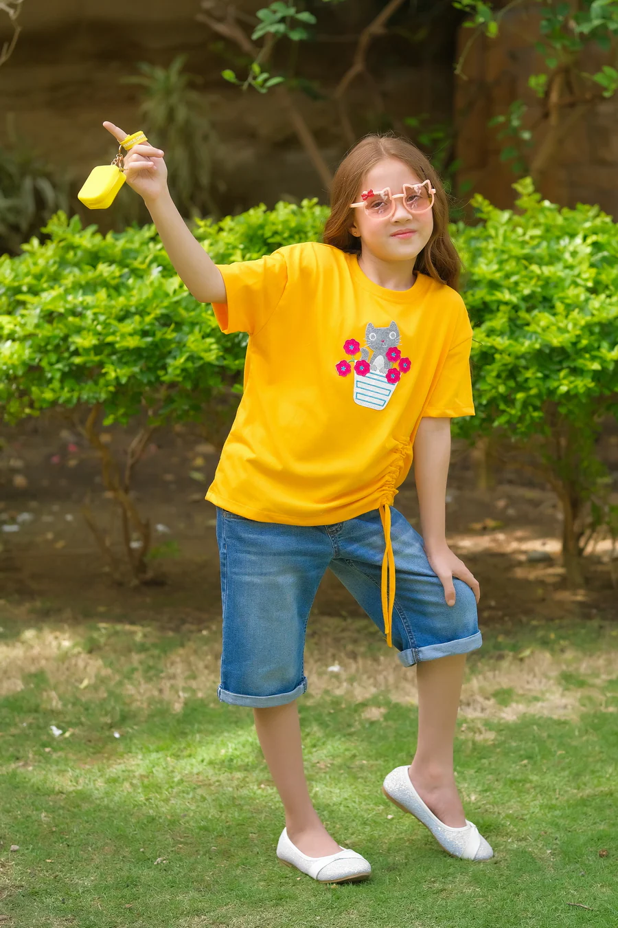 Kitty With Embroidery - Half Sleeves T-Shirts For Kids - Yellow