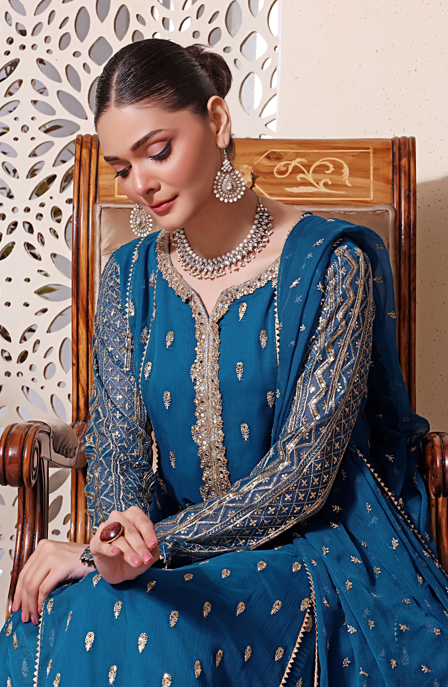 Rasm E Henna Pret Collection By Al Siyab - Bahaar Peacock