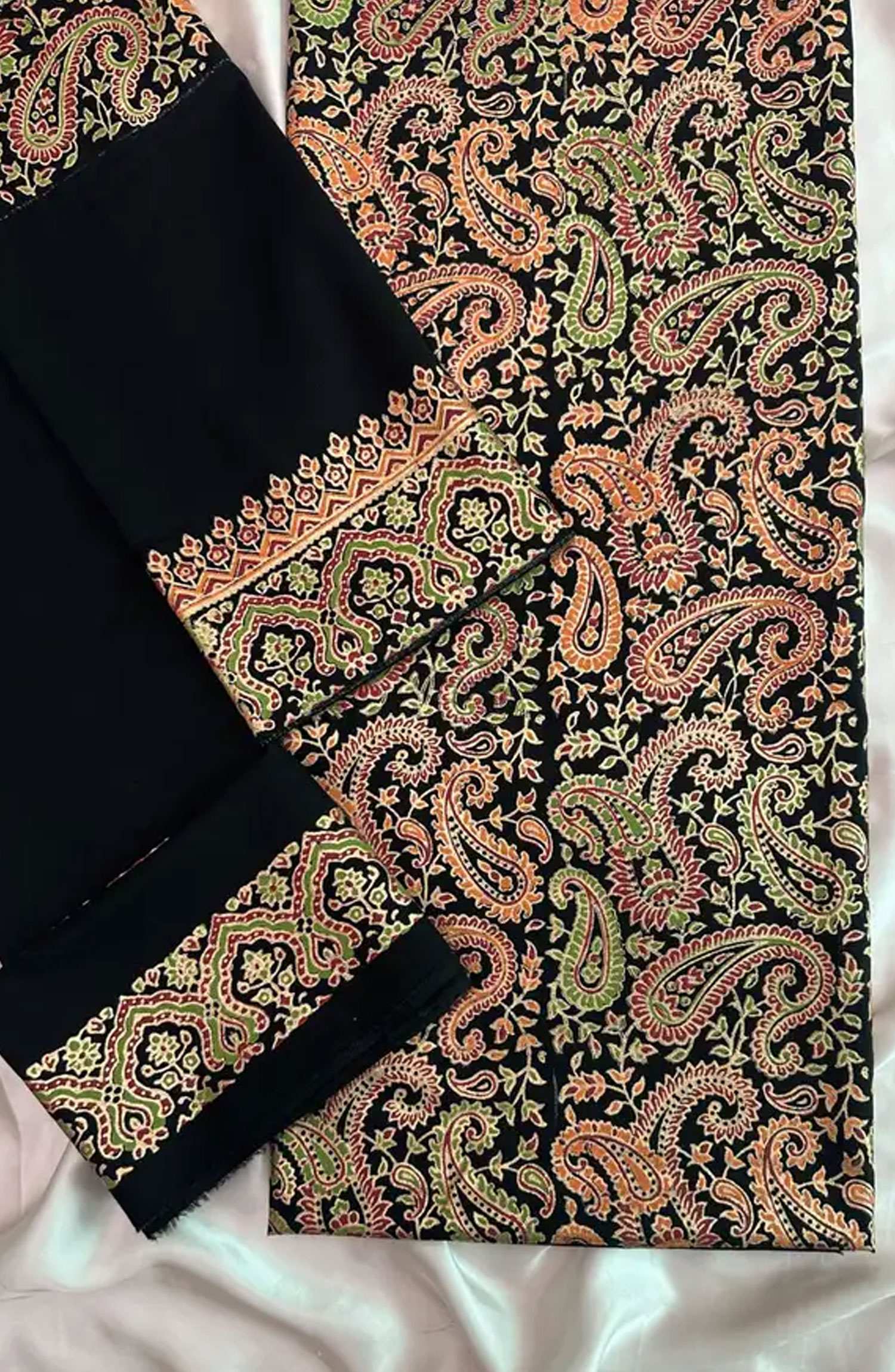 Adaa By Mahnoor Printed Cotton Lawn Suits Unstitched 2 Piece - Black