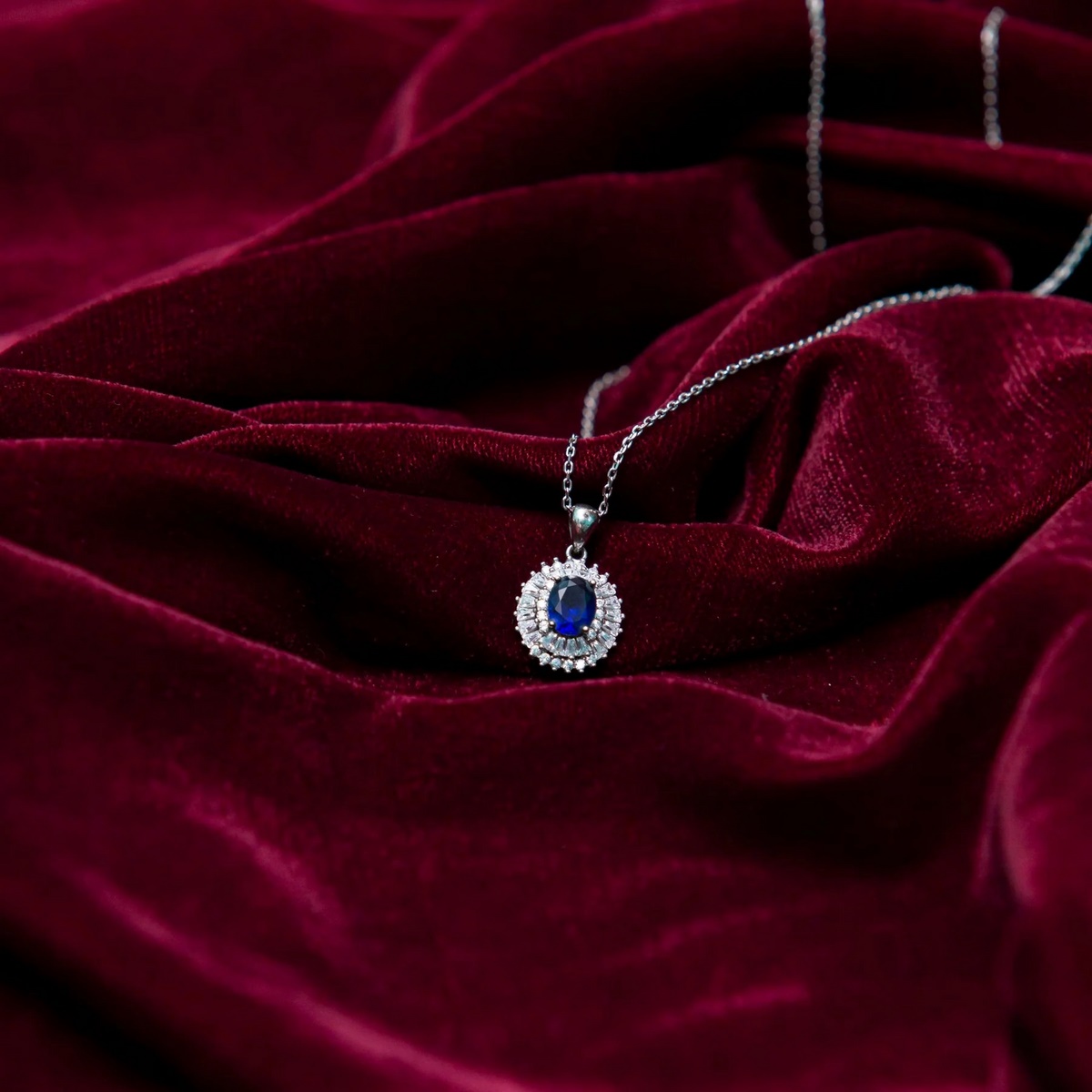 BLUE SAPPHIRE PENDANT YKL Jewellers Pendant Collection