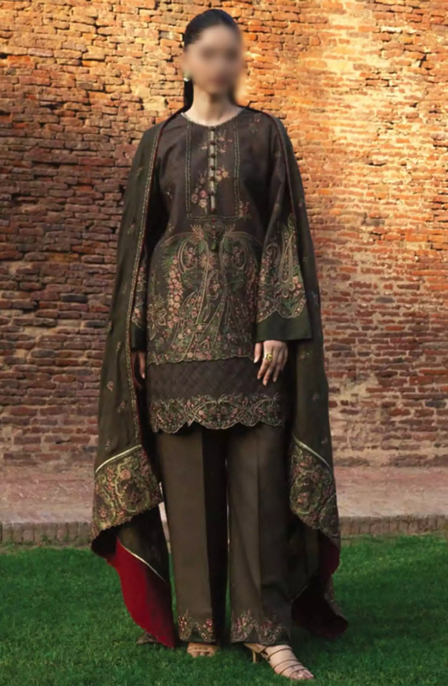 Zara Shahjahan Winter Unstitched 2024 - D5-ZOHREH