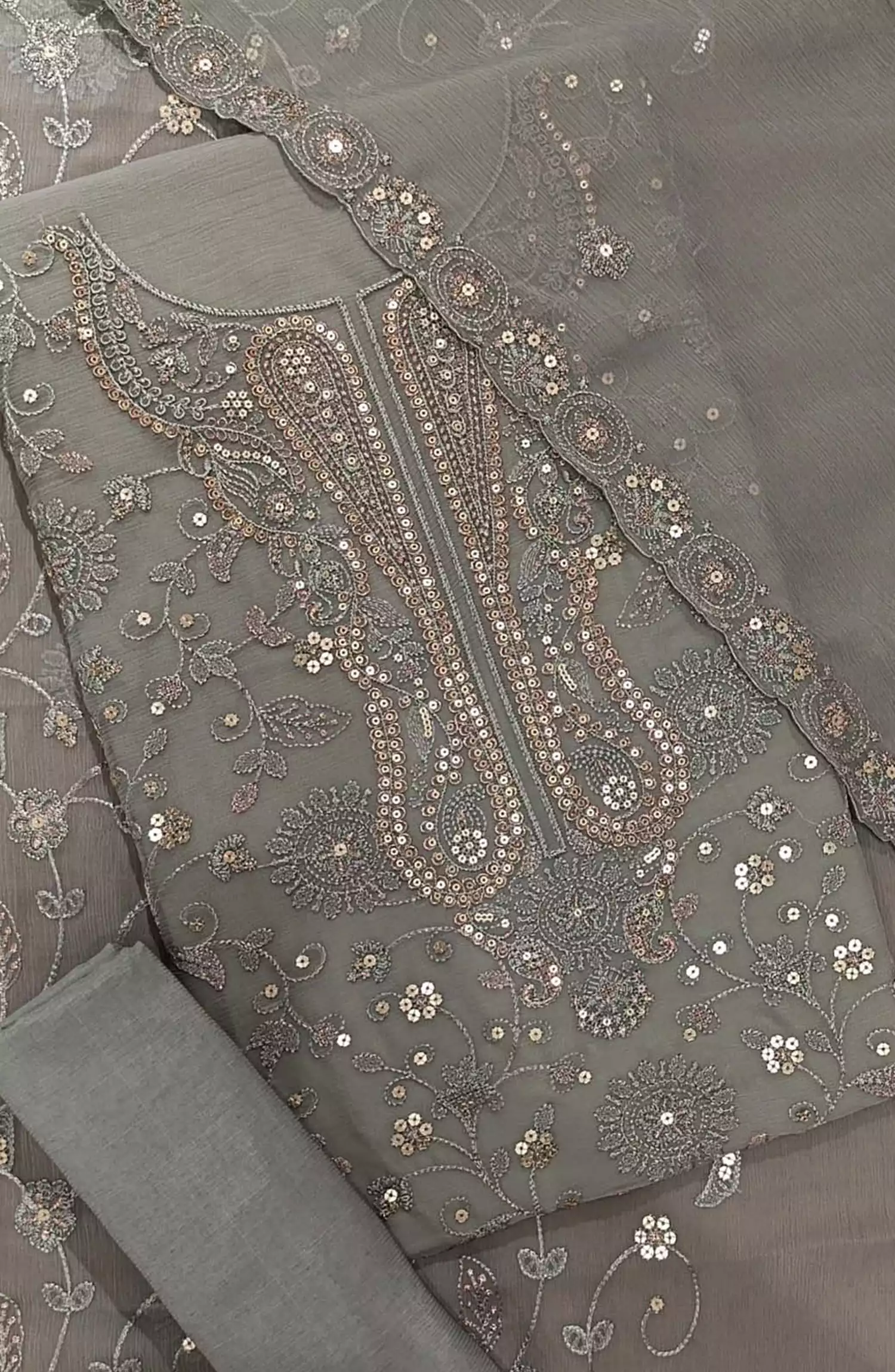 Nafees  Embroidered Crinkle Chiffon Collection By Amna Khadija - Design 01