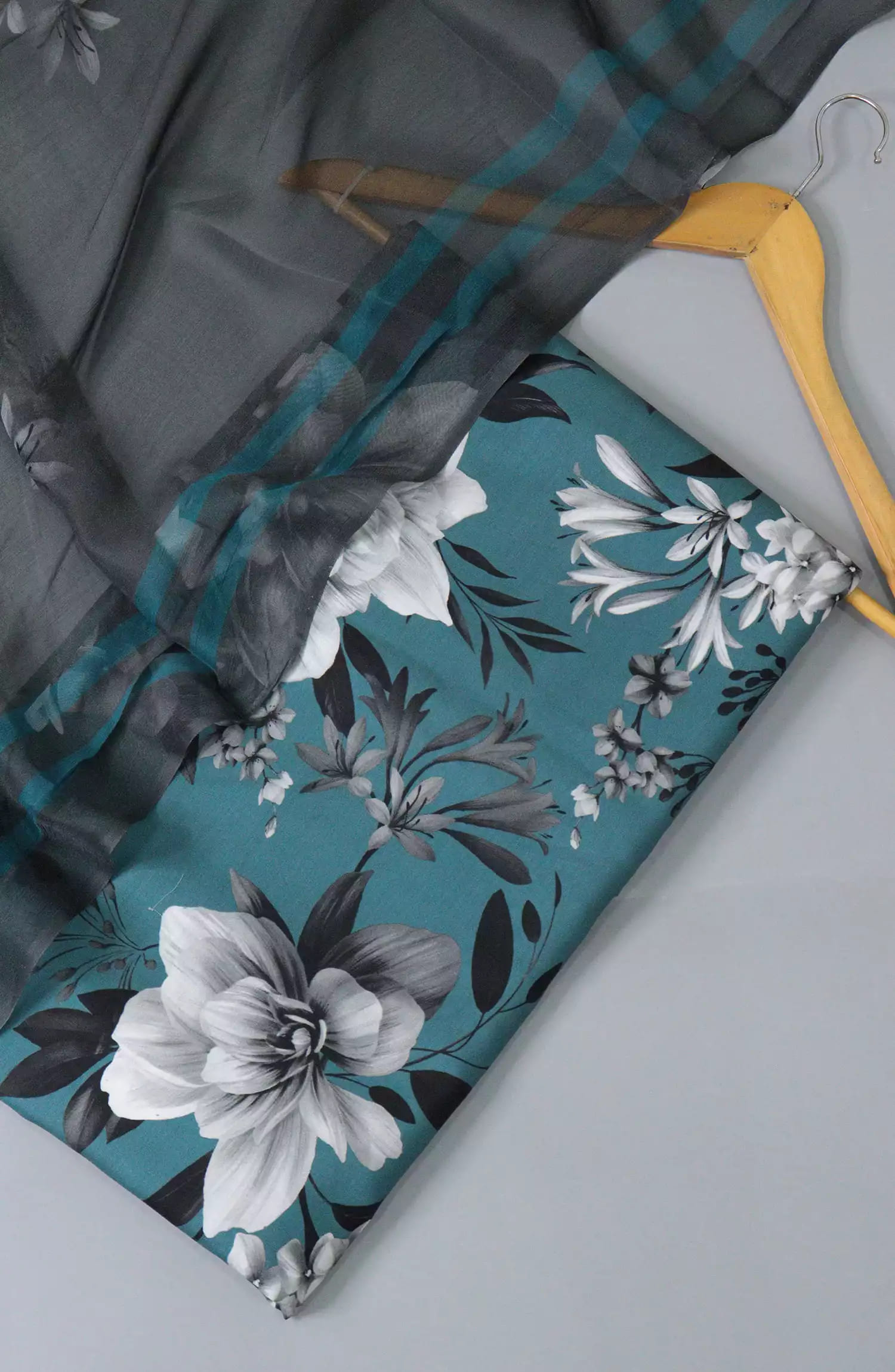 Winter Exclusive Viscose Digital Printed Collection-Design 03