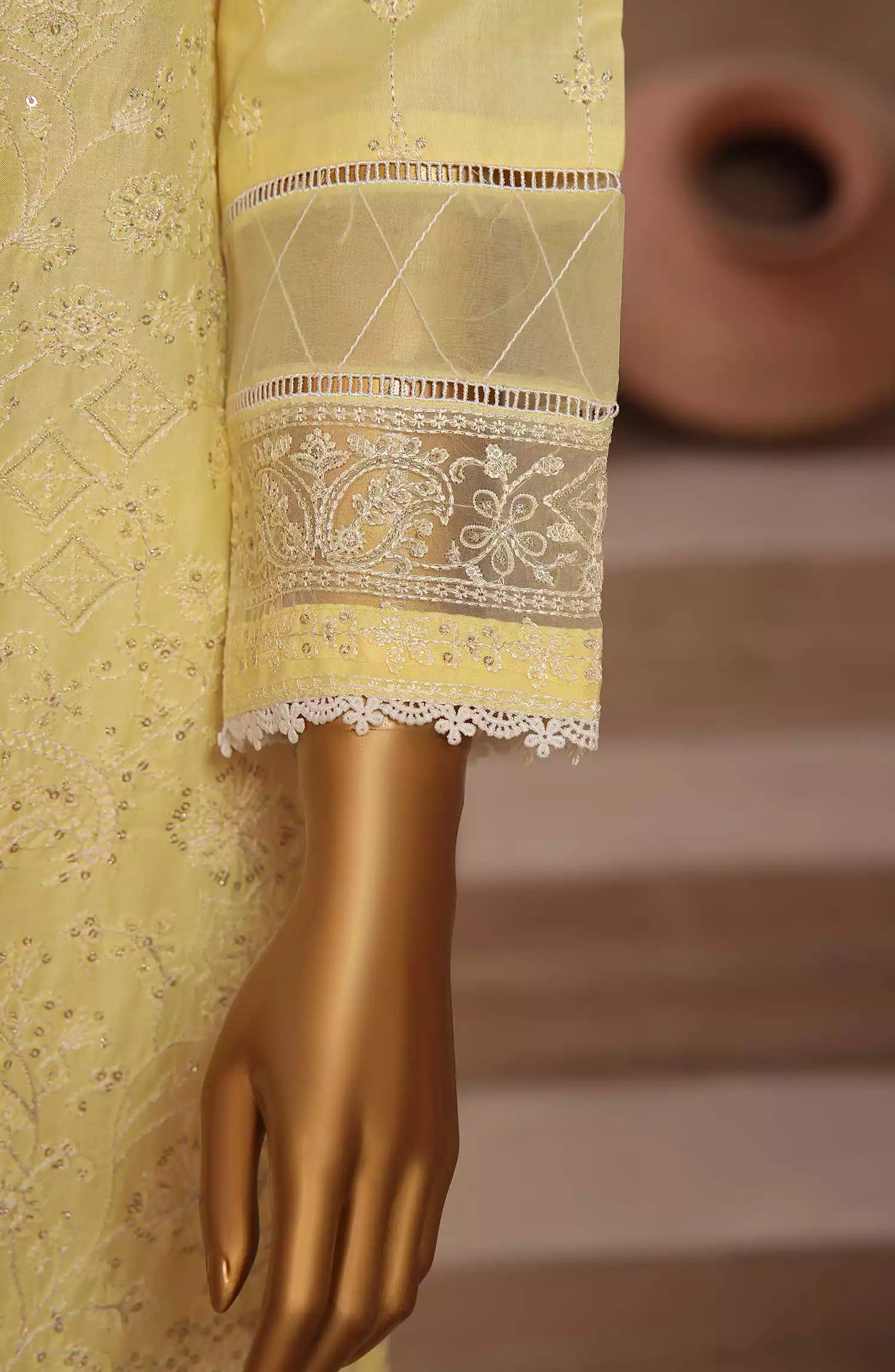 Elanora Premium RTW Embroidered Collection By Amna Khadija - Design 04