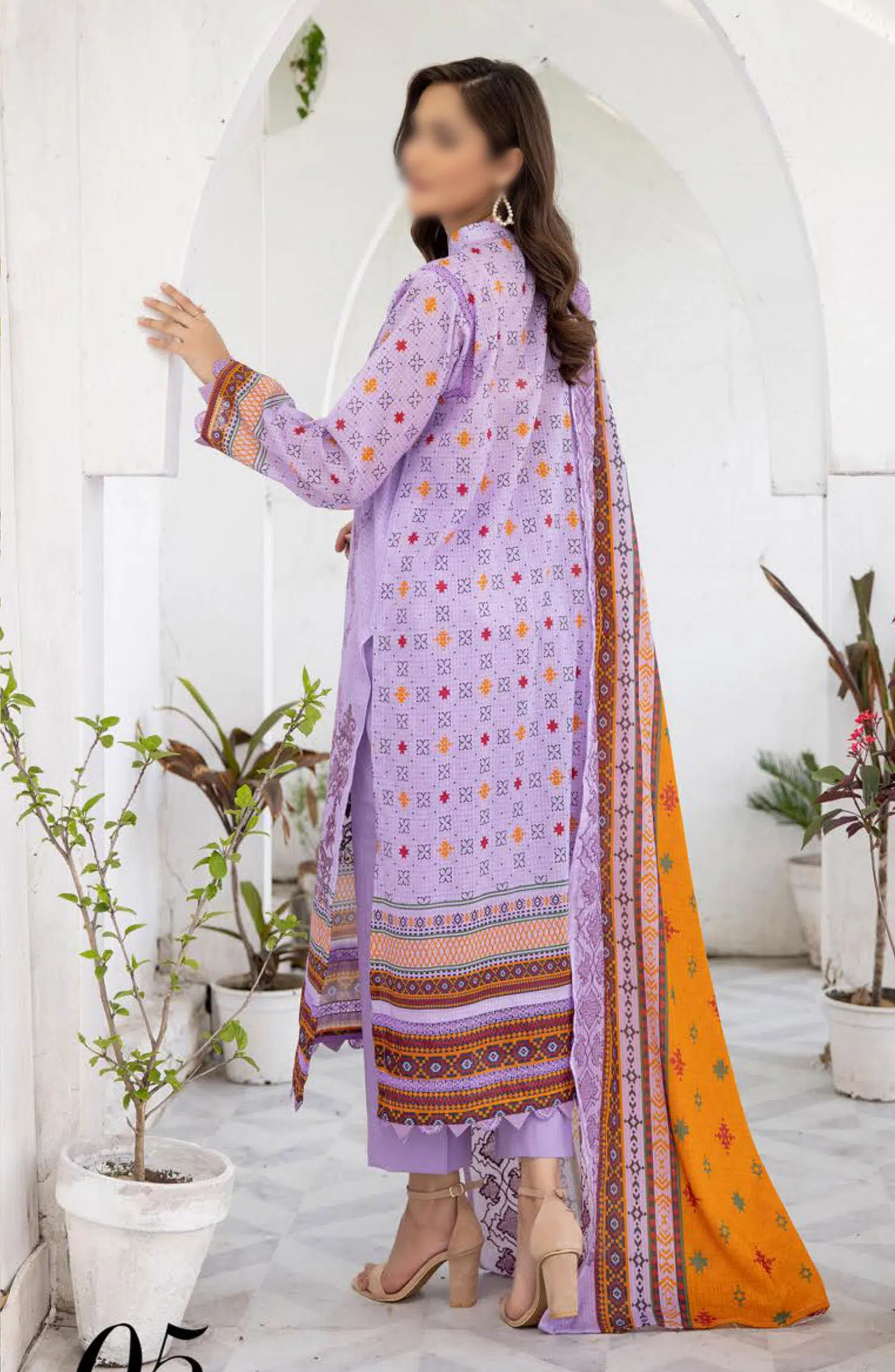 Sarah Digital Premium Embroidered Slub Lawn Collection 2024 - Design 05