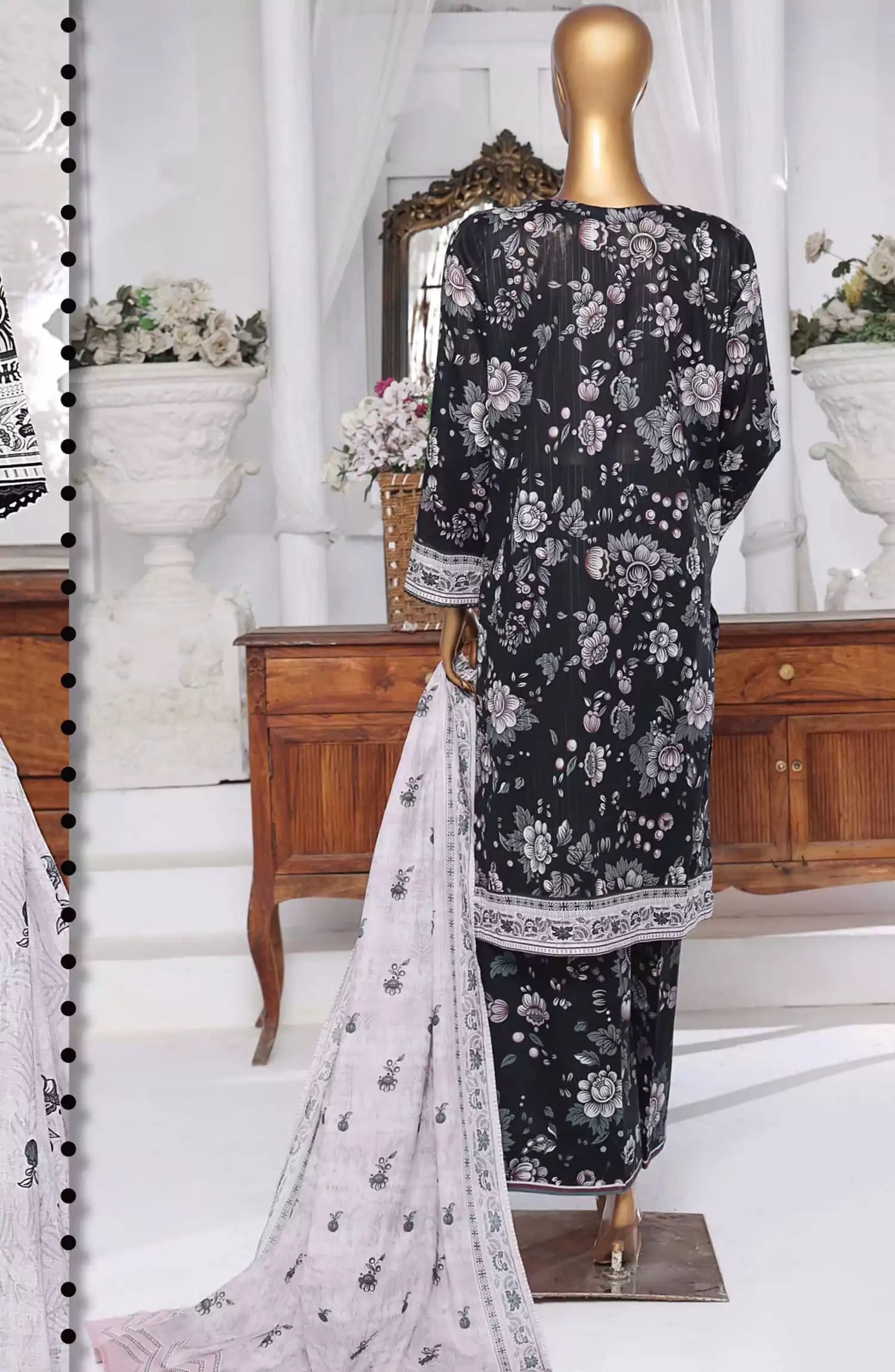 HZ Nayab Digital Printed Doriya Voile Lawn Dupatta Collection Vol 03 - Design 06