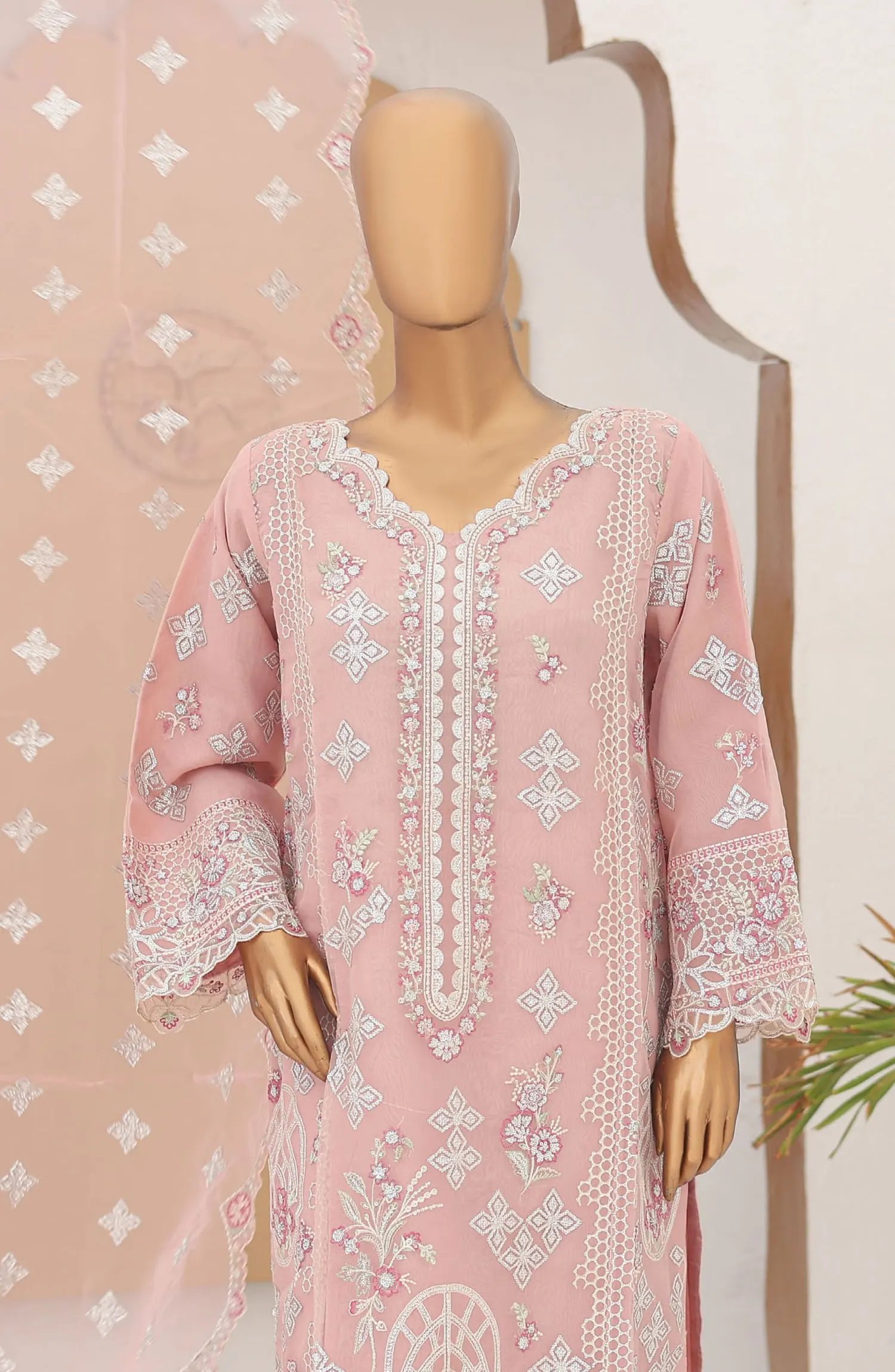 Bin Saeed Exclusive Luxury Fancy Embroidered Collection - Design 04