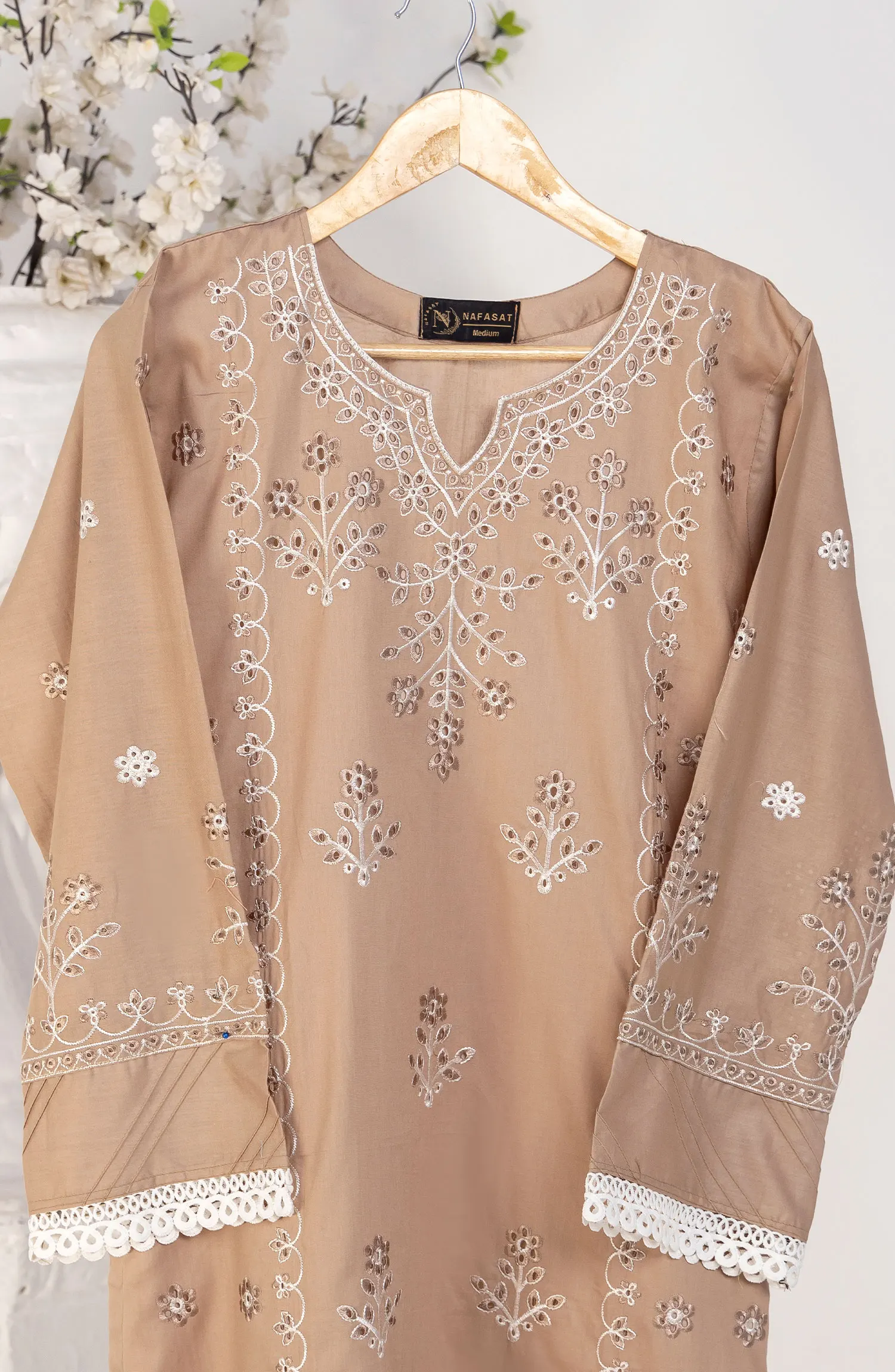 Andaaz Lawn Embroidered Shirts BY Nafasat - Design 09