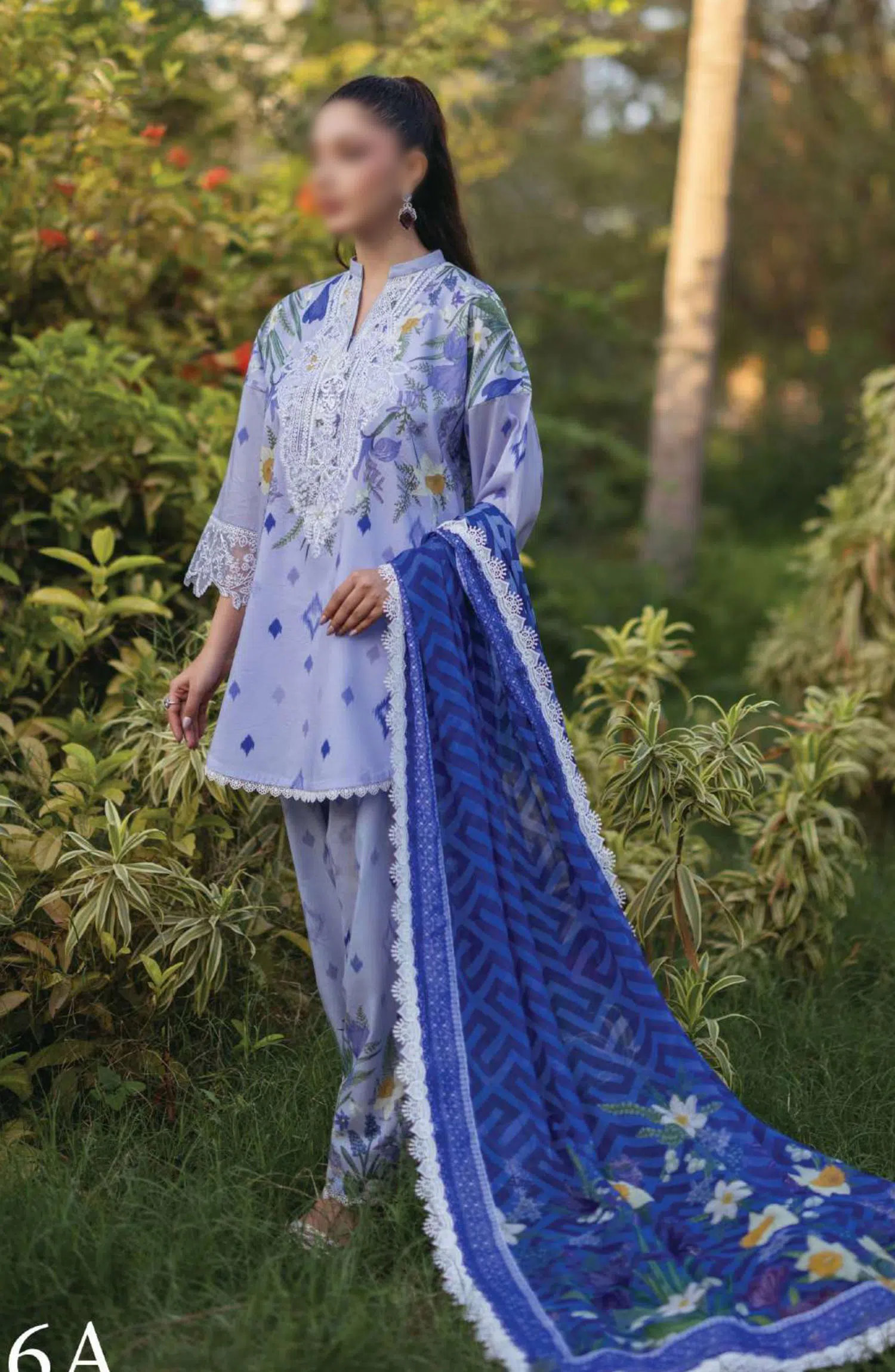 Zainab Chottani Tahra Embroidered Lawn Collection 2024 - Design 6A RAHA