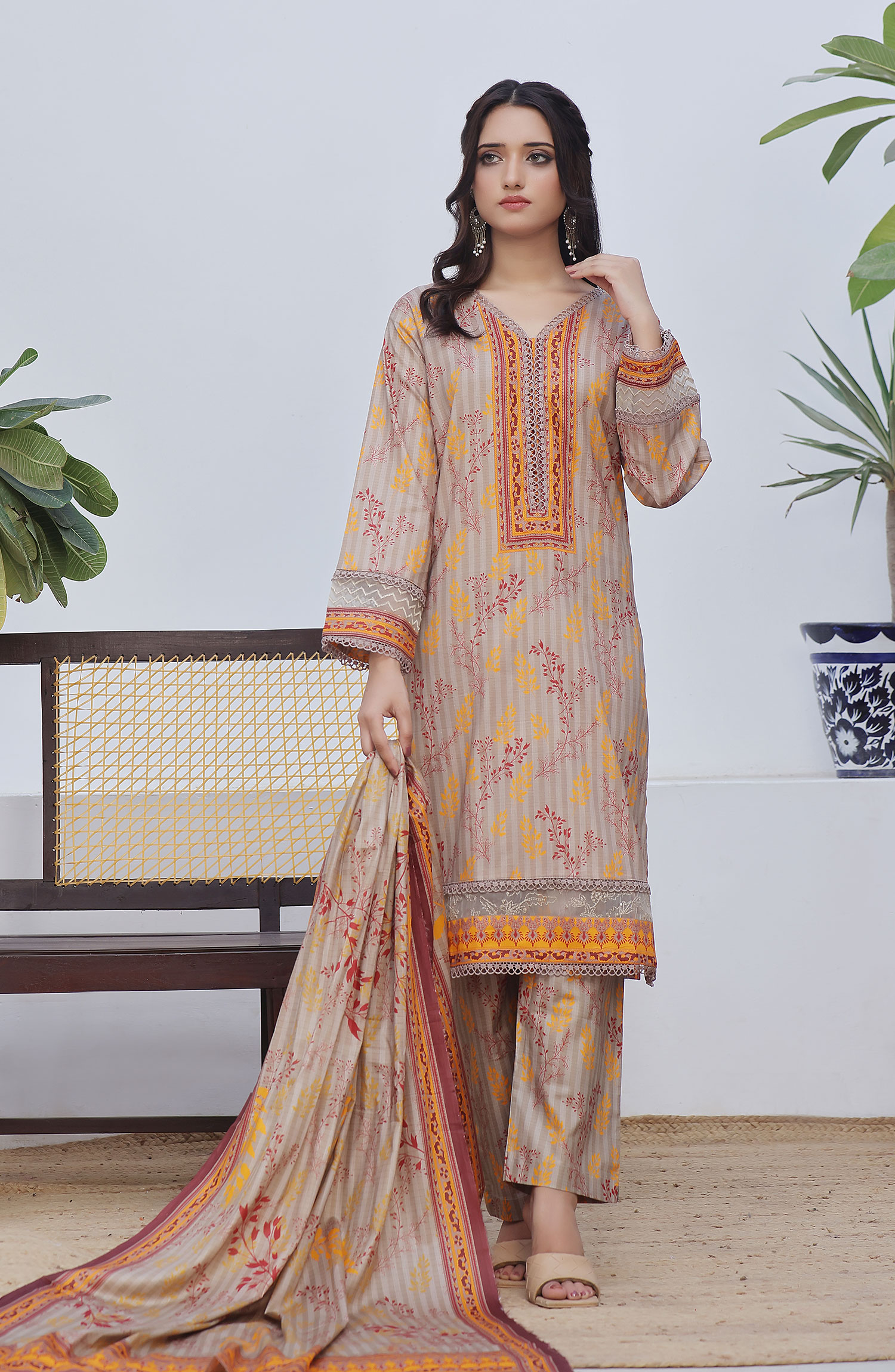 Designer Cotton Lawn 3 Pcs  Unstitched Printed Collection 2024 vol 04 - DL-111