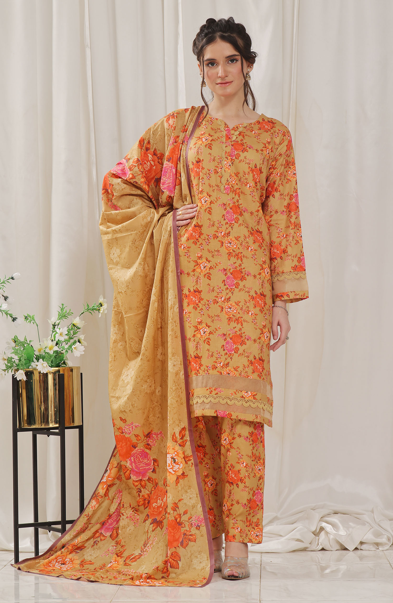 Designer Cotton Lawn 3 Pcs  Unstitched Printed Collection 2024 vol 04 - DL-129