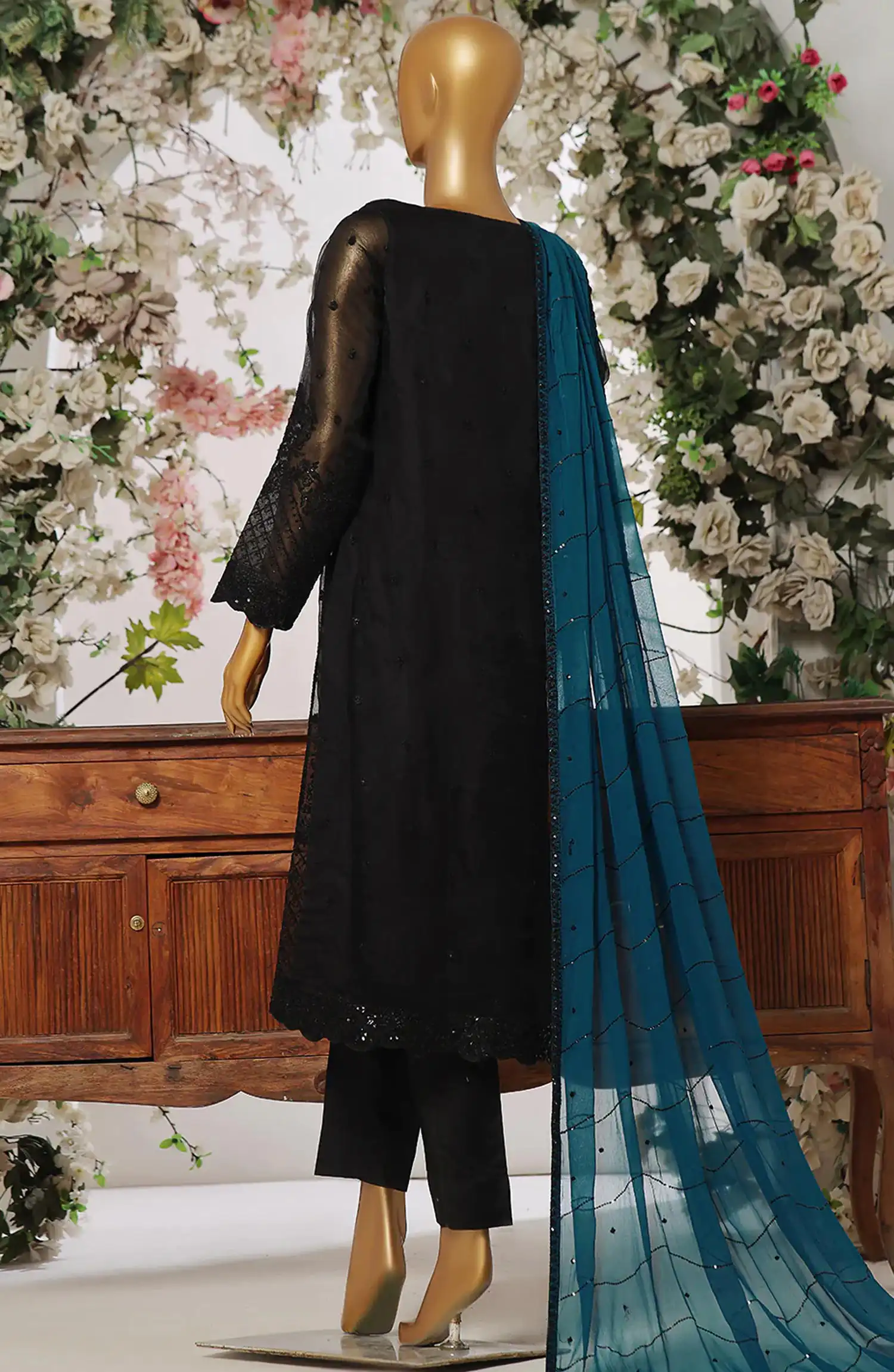 Eshal Fatima Lamhay 3 Pcs Organza RTW Collection By Emaan Adeel - EF - 108