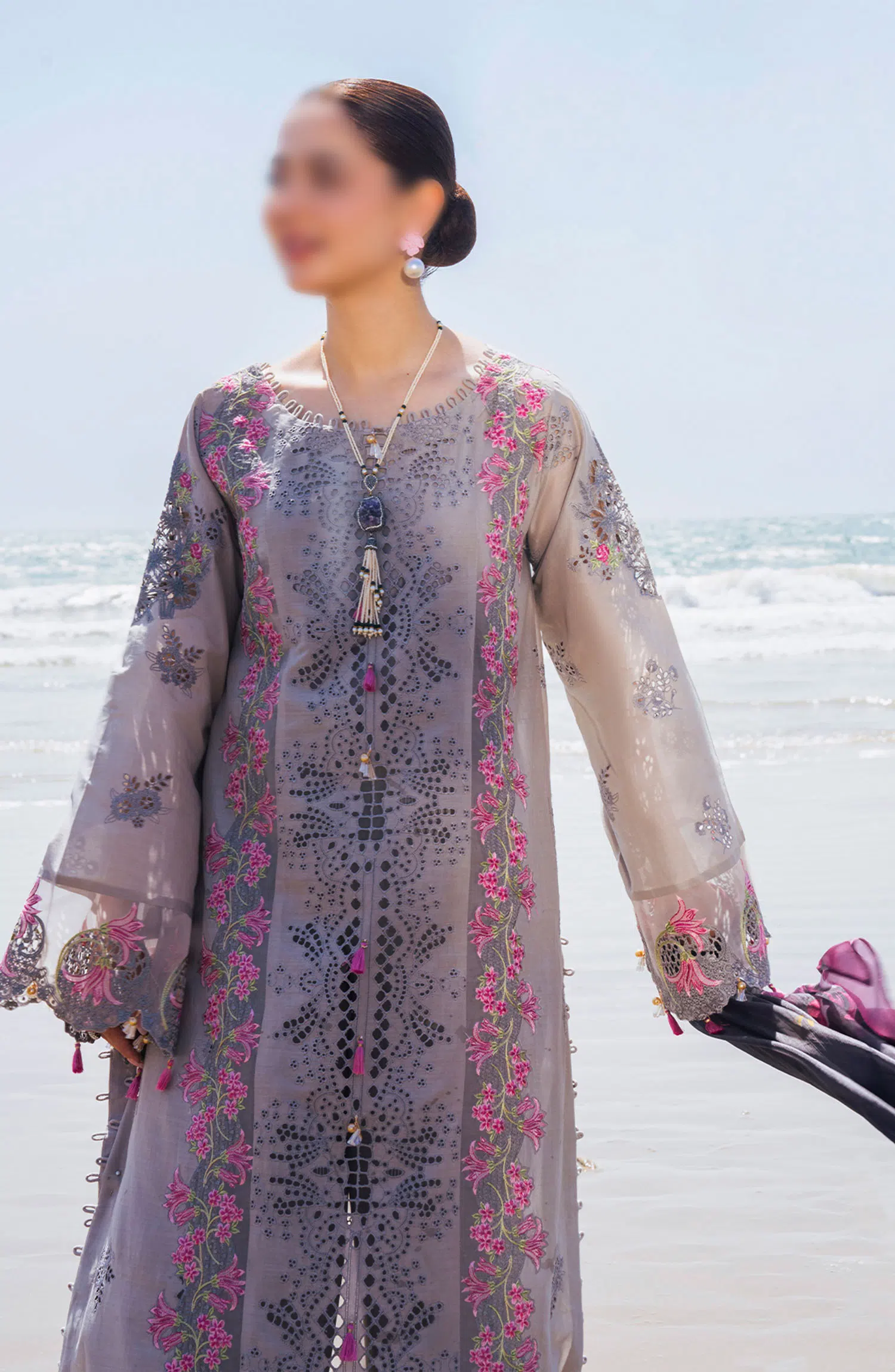 Elaf Kuch hai Festive Lawn Collection 2024 - EHK- 04 Alyaanah