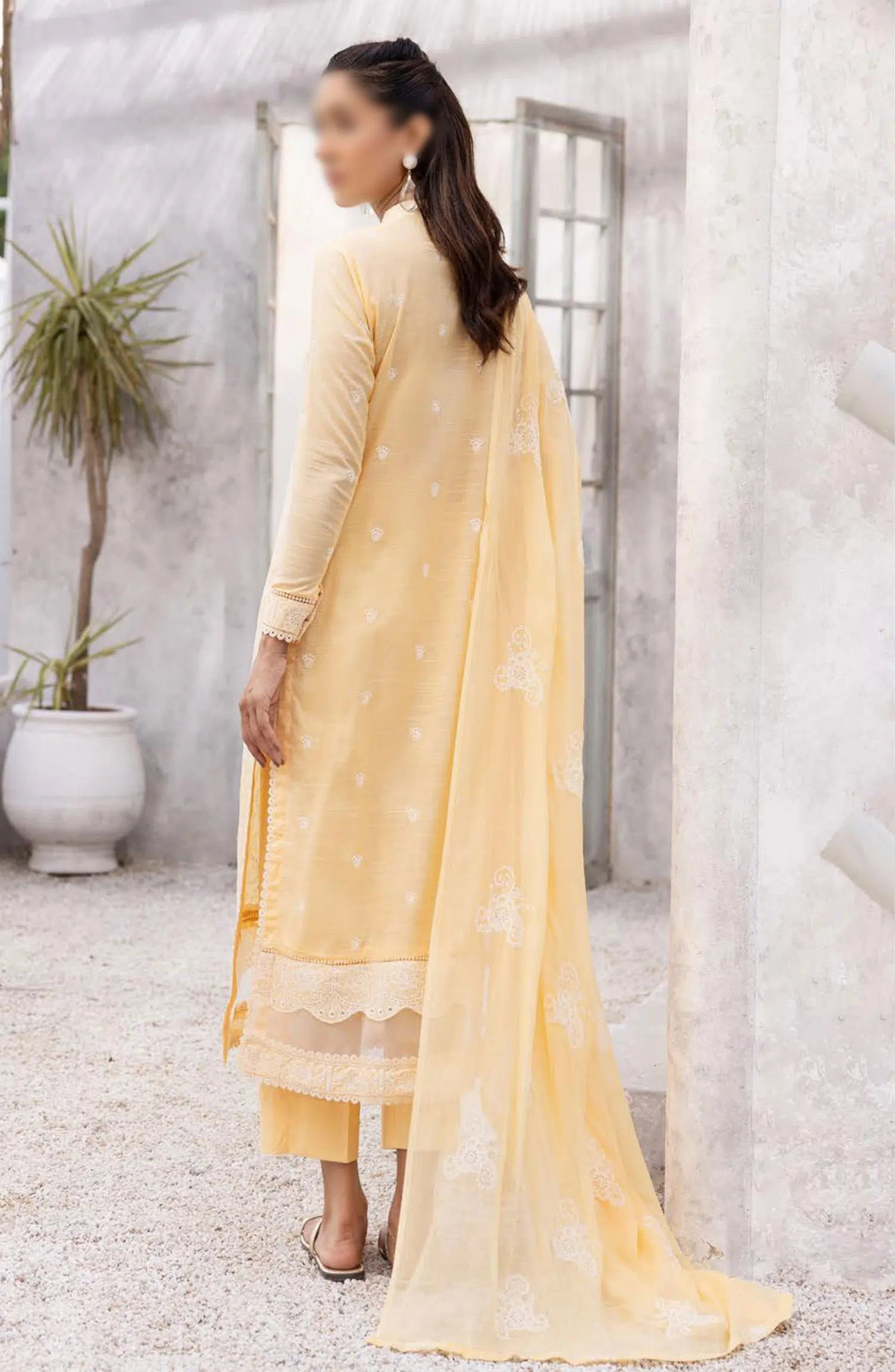 Lawnkari Exclusive Lawn Collection By Khoobsurat - EL  215