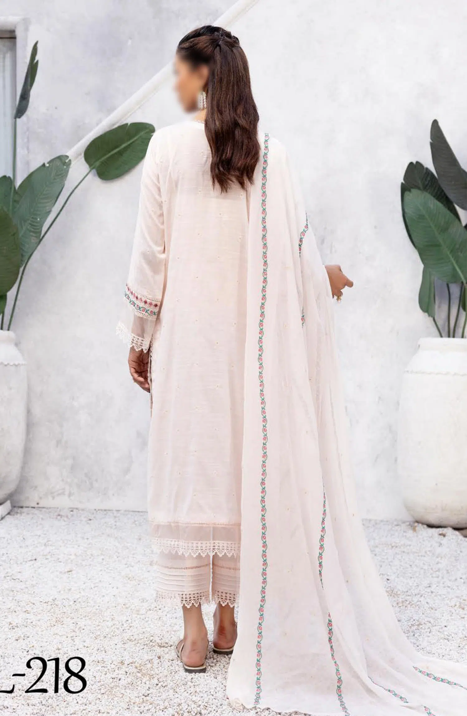 Lawnkari Exclusive Lawn Collection By Khoobsurat - EL  218