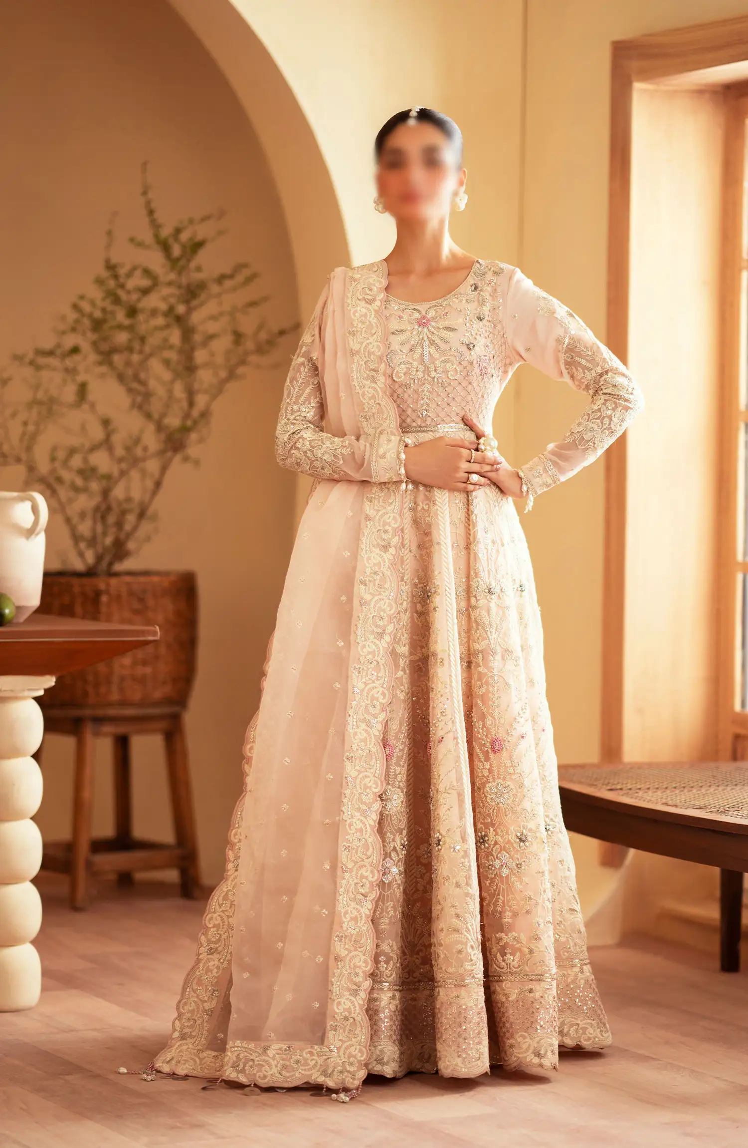 Romansiyyah Luxury Formals By Emaan Adeel - Faatin