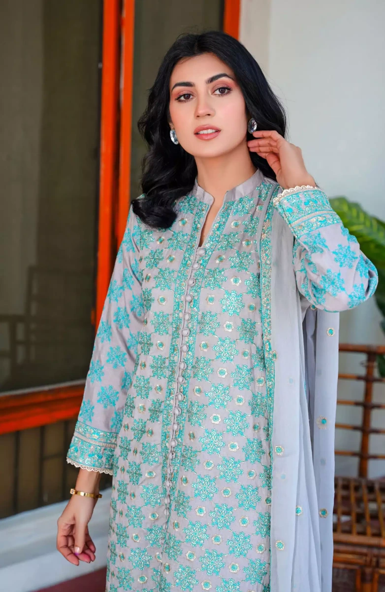 Thread Weaves Karandi Embroidered Collection - KR 24103