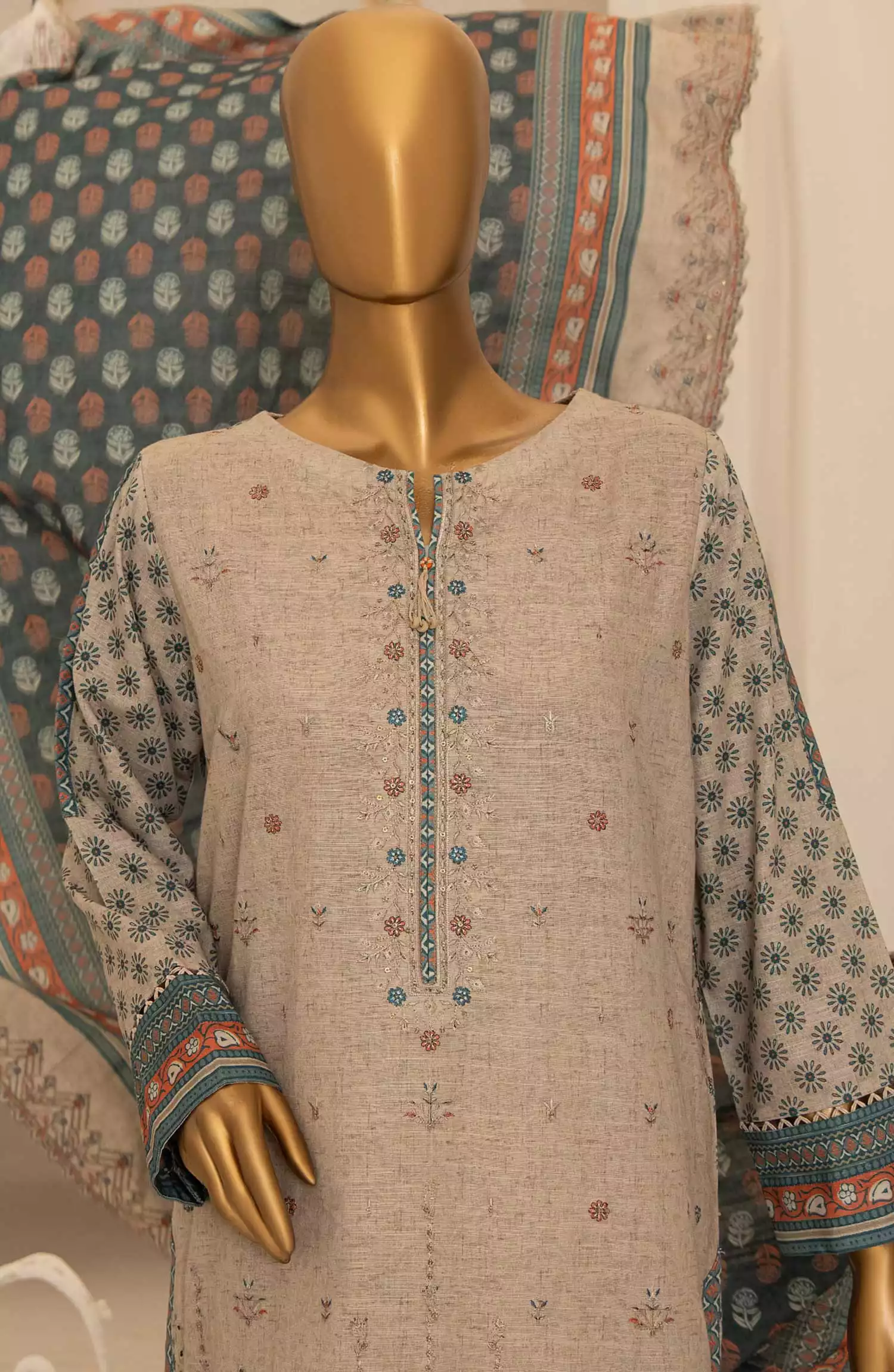 HZ Meraki Khaddar Embroidered Collection 2024 - MKE-02