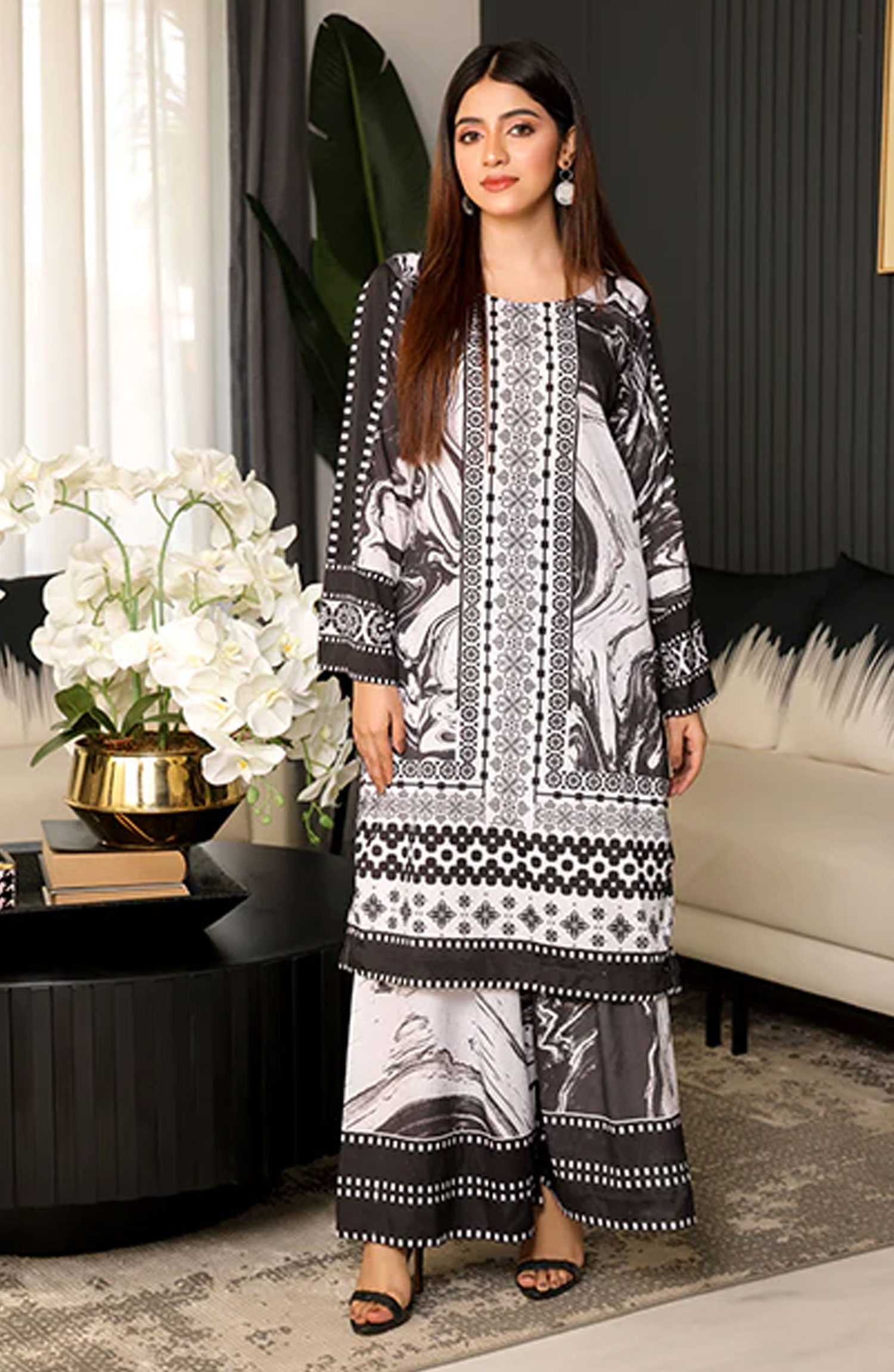 Nazmina Luxe Co Ords 2 Pc Stitched Collection - Nova Noir (ZA-09)