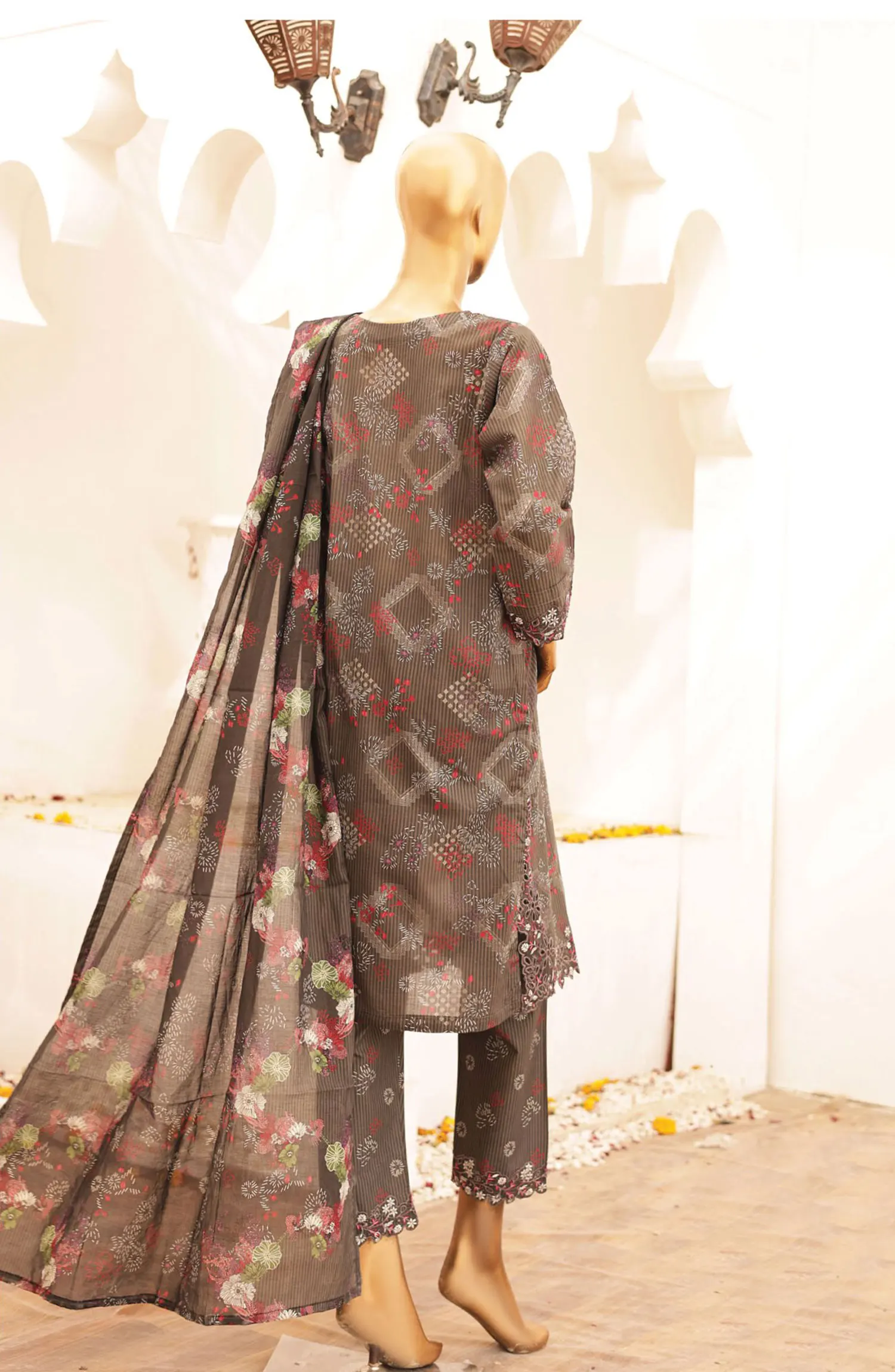 Oswah Women Summer Embroidered Lawn Collection Vol 02 - OS 2411 K