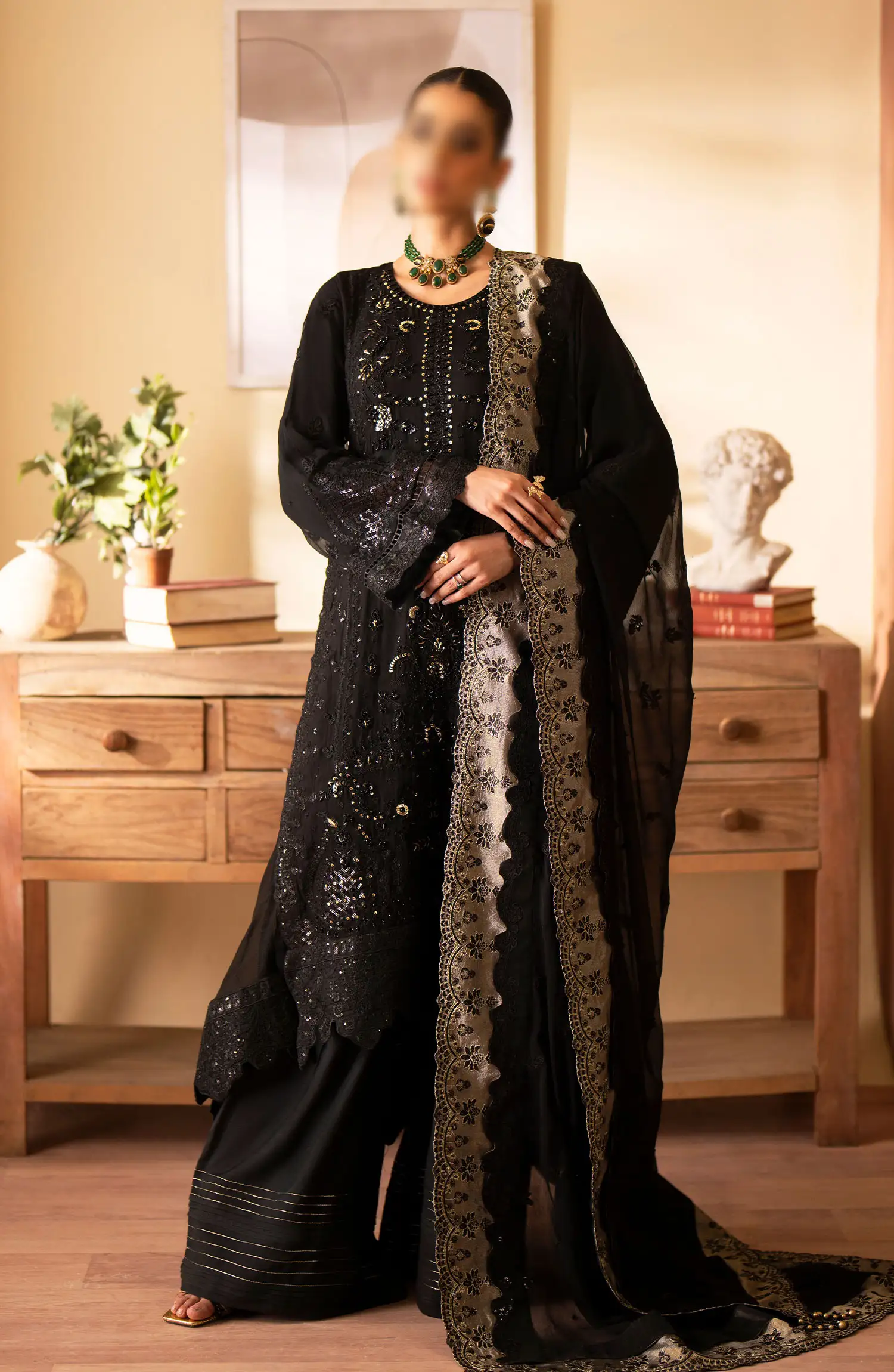 Romansiyyah Luxury Formals By Emaan Adeel - Rehani