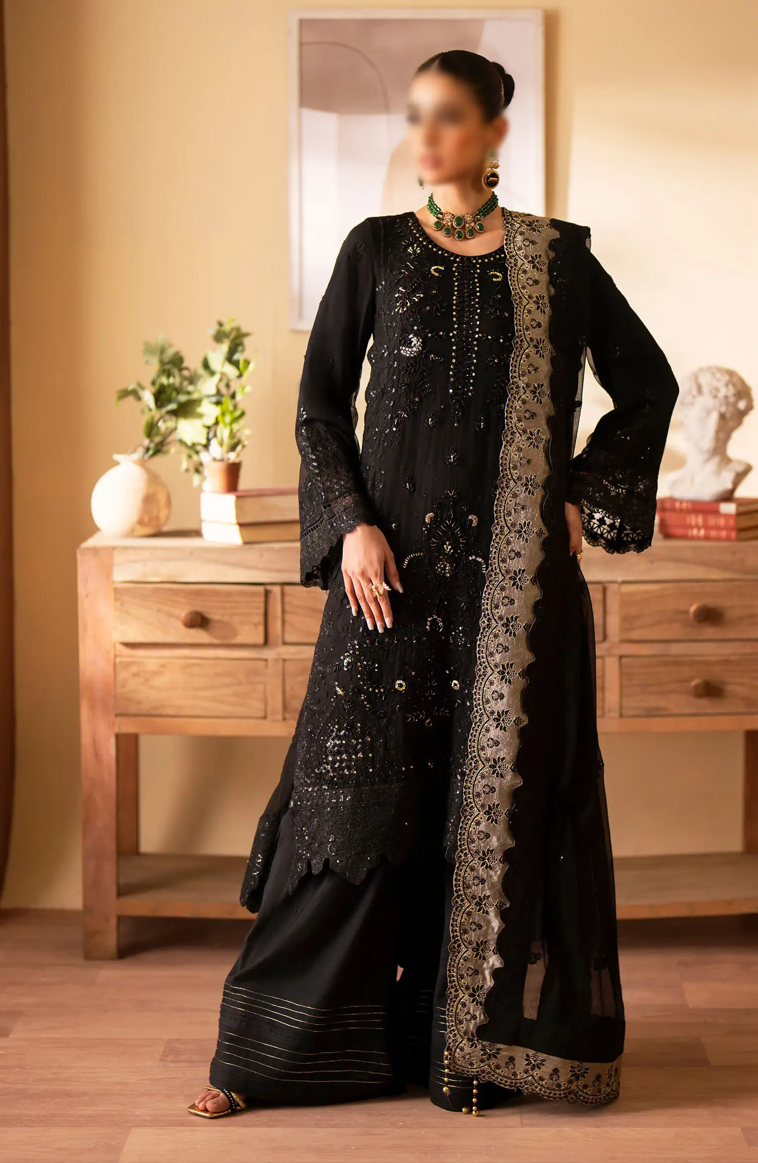 Romansiyyah Luxury Formals By Emaan Adeel - Rehani