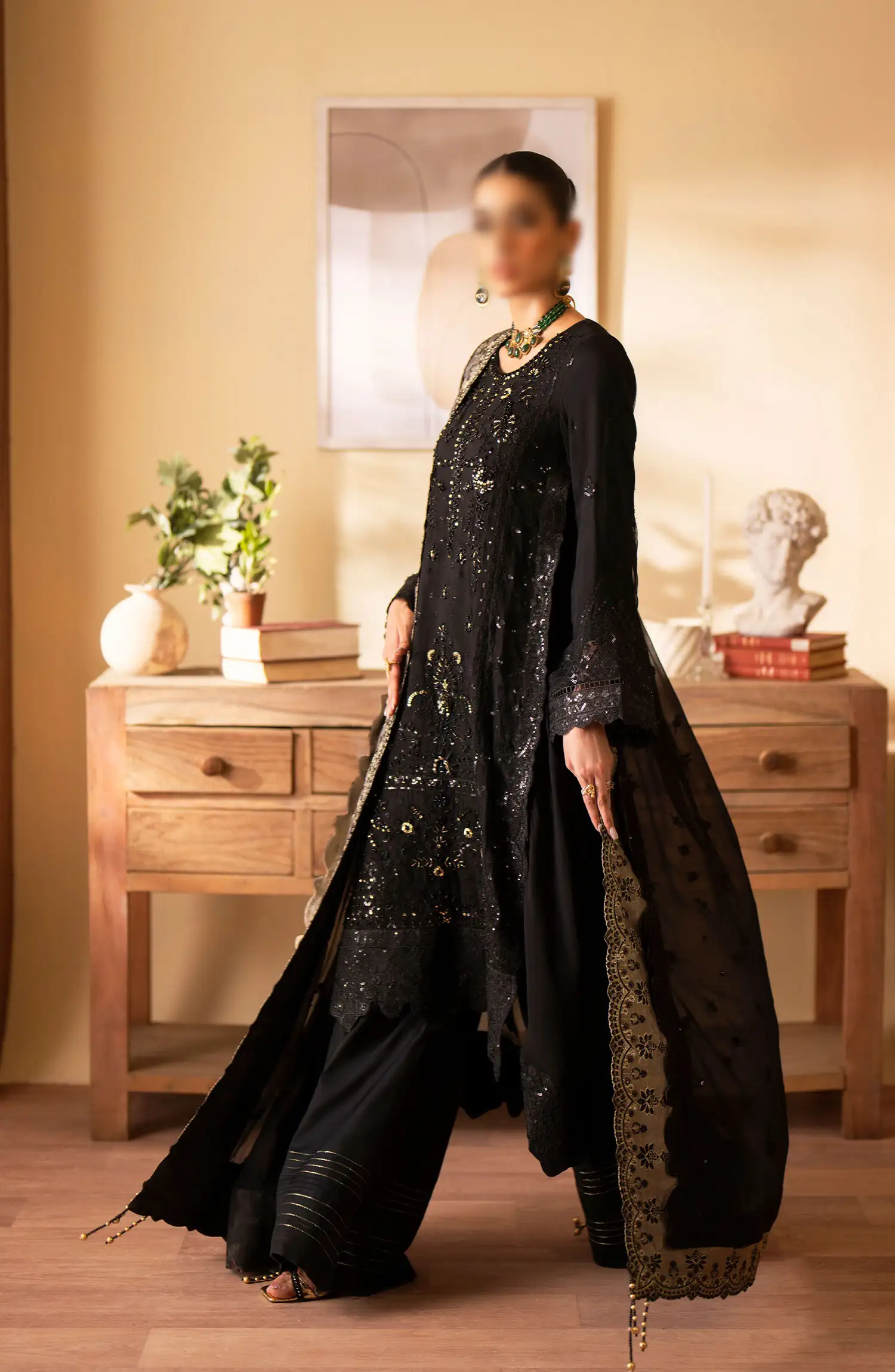 Romansiyyah Luxury Formals By Emaan Adeel - Rehani