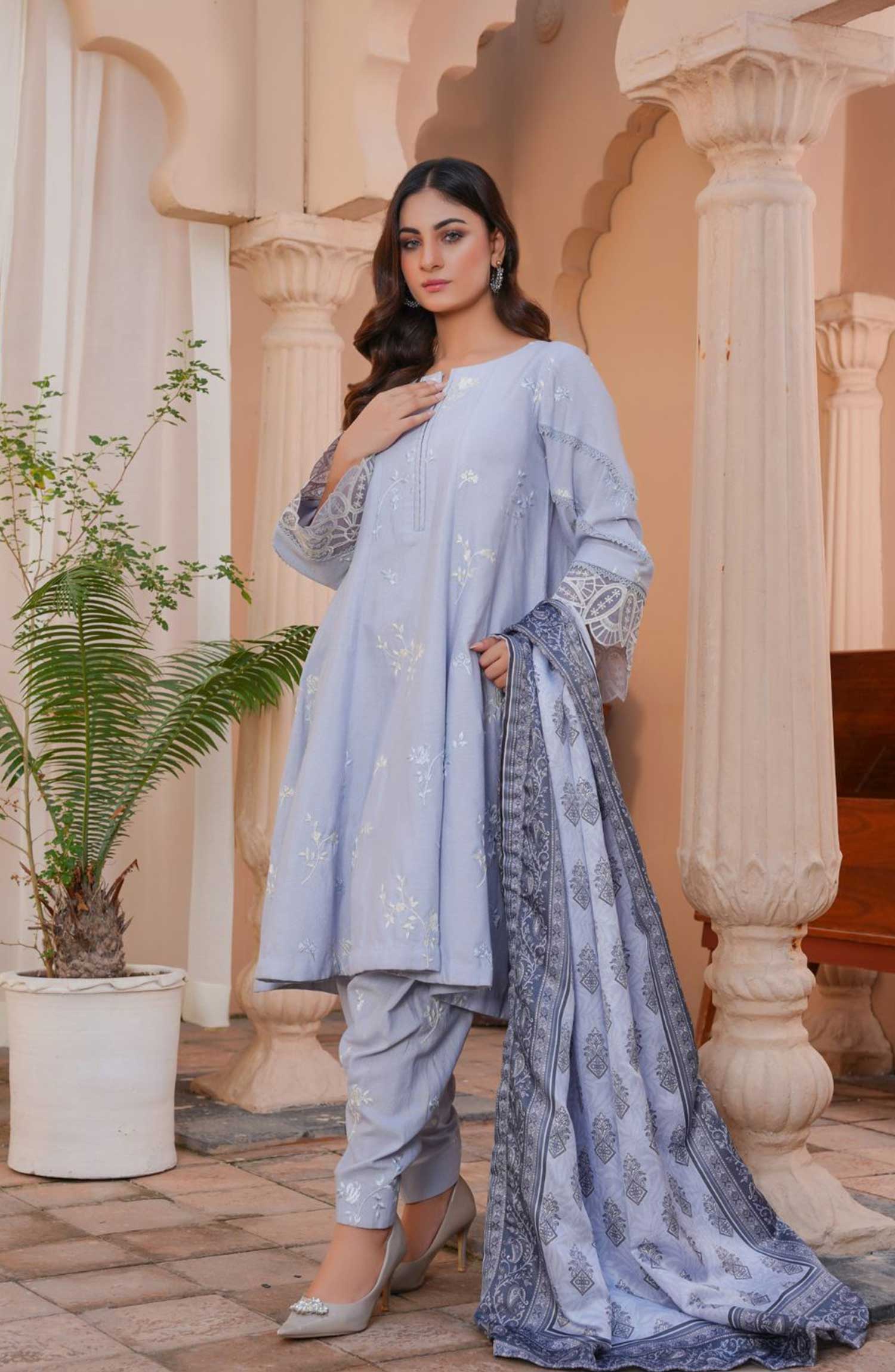 Thread & Weaves 3 PC - Embroidered Karandi Pret Collection RTWKR24104