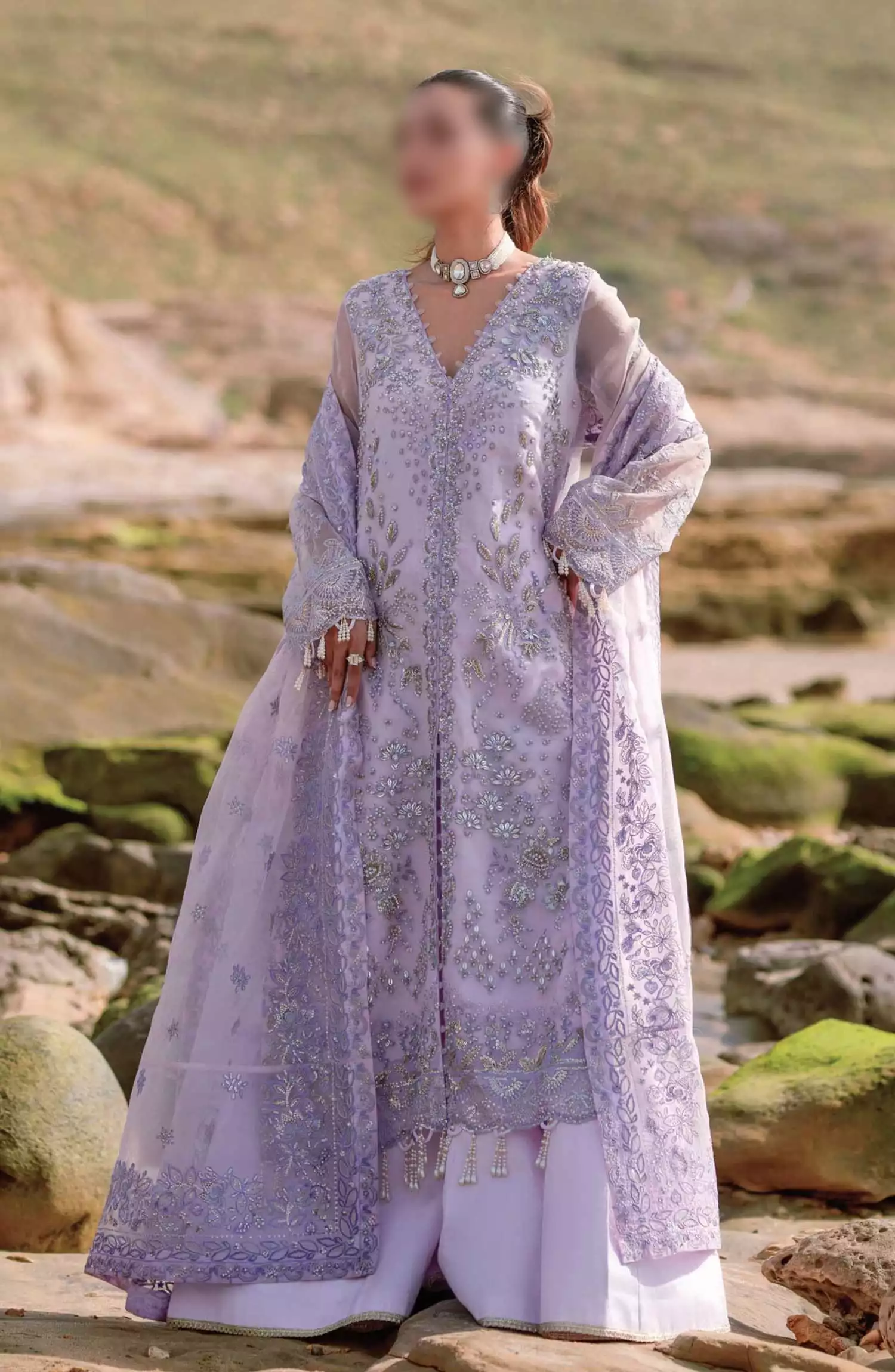 Kamari Reveuse Wedding Formals Collection By Emaan Adeel - SELINA