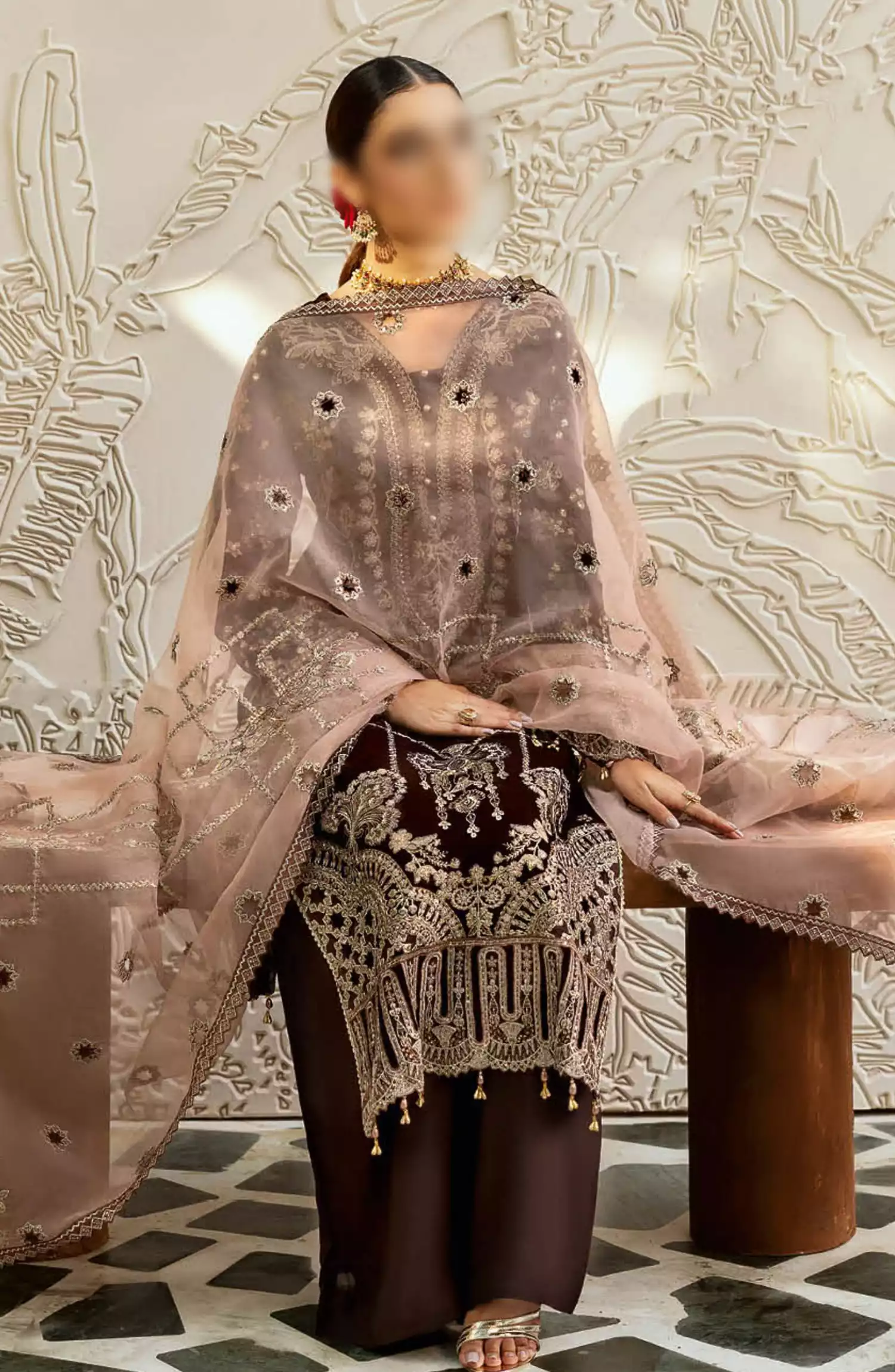 Ramsha Luxury Velvet Festive Wear 2024 - V-606