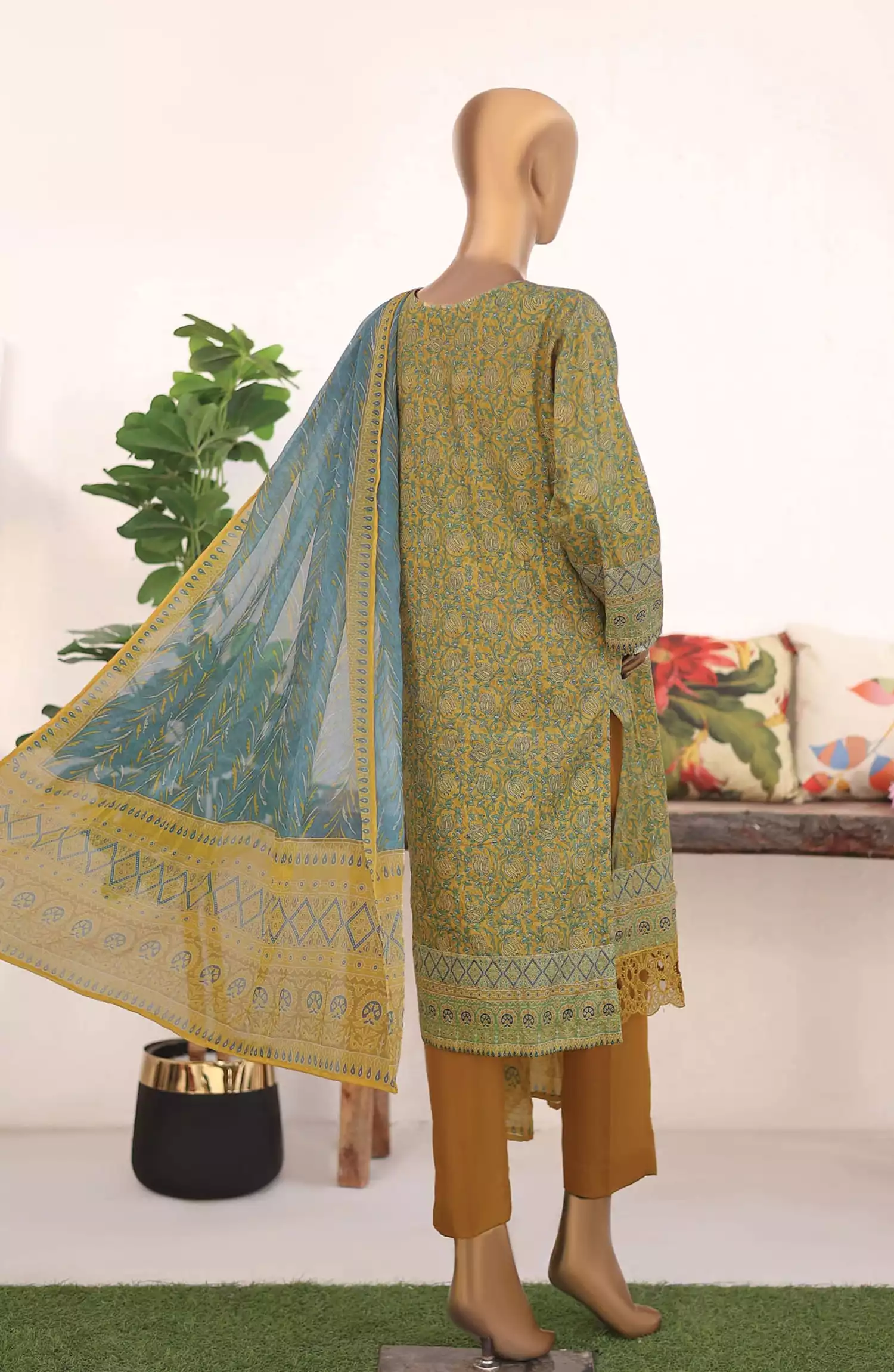 HZ Virsa Meenakari Embroidered Collection - VMC 94