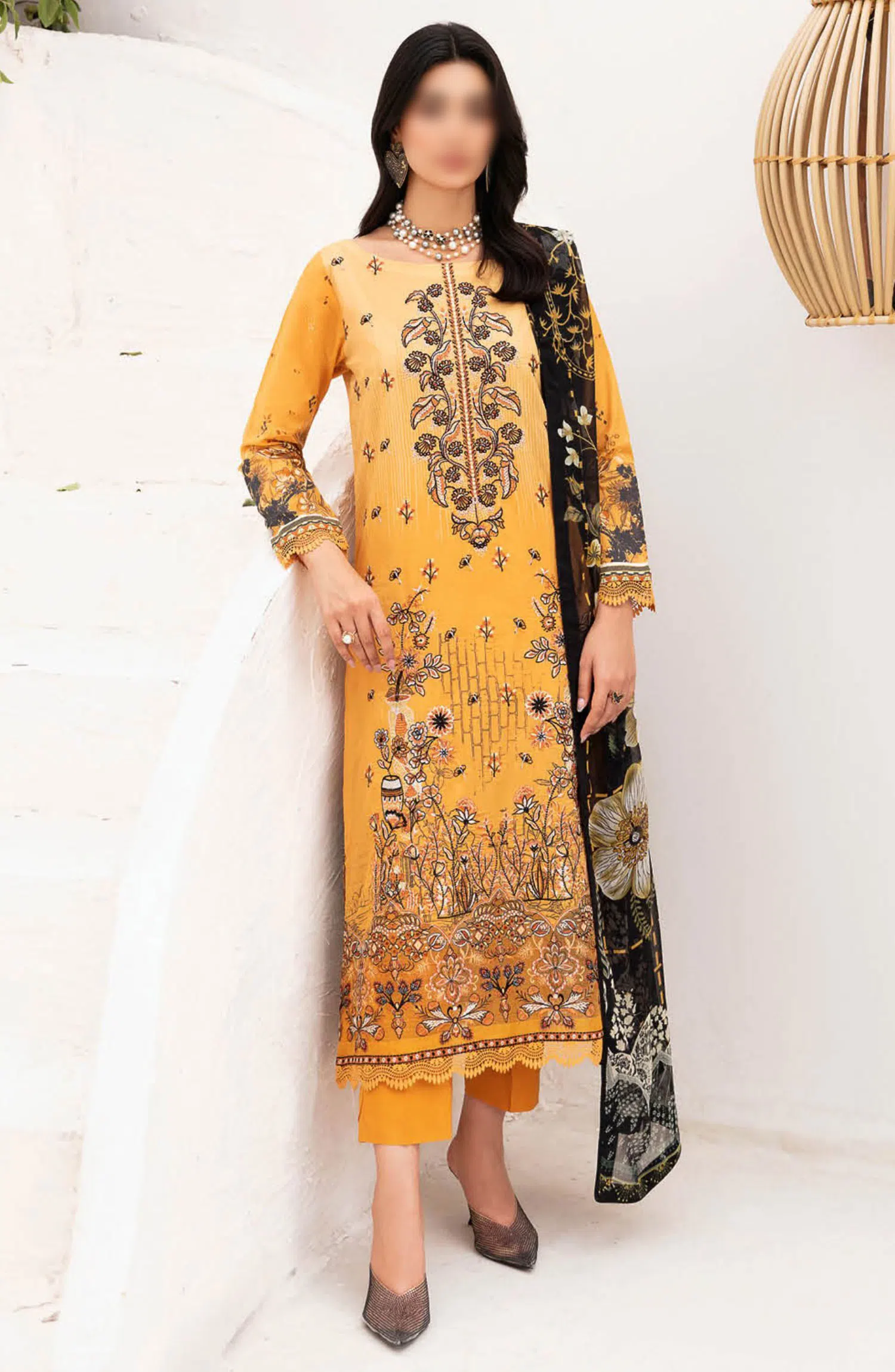 Ramsha Mashal Luxury Lawn Collection Vol 11 - Z-1111